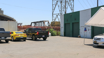 Enlarge photo 35