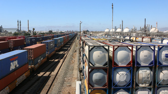Enlarge photo 4