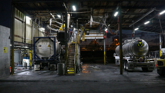 Enlarge photo 76