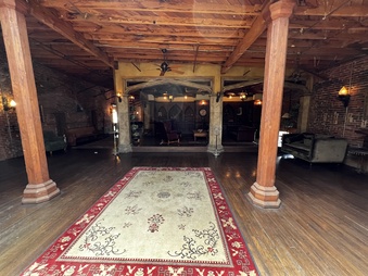 Enlarge photo 22