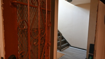 Enlarge photo 33