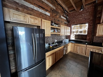 Enlarge photo 20