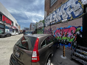 Enlarge photo 27