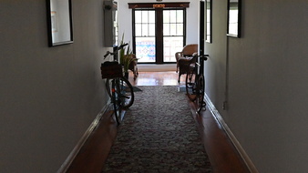 Enlarge photo 19