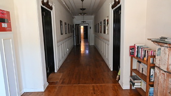 Enlarge photo 24