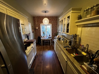 Enlarge photo 21
