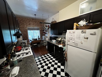 Enlarge photo 9