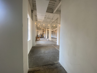 Enlarge photo 35