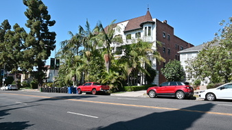 Enlarge photo 24