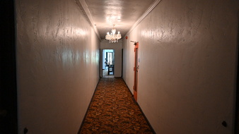 Enlarge photo 19