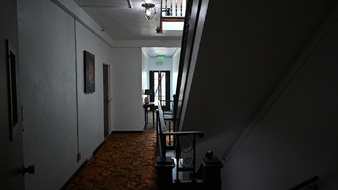 Enlarge photo 18