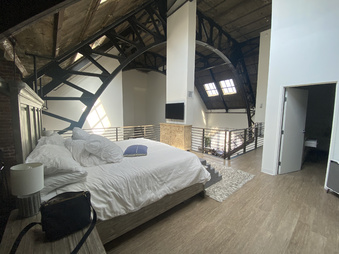Enlarge photo 52