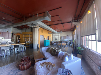 Textile Apartments #401