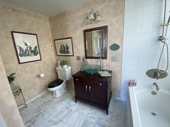 Enlarge photo 33