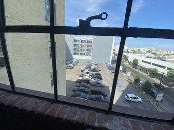 Enlarge photo 36