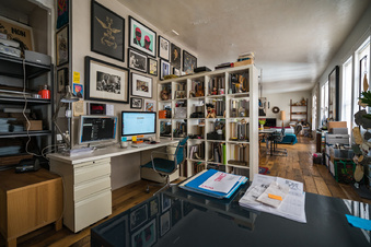 Enlarge photo 33