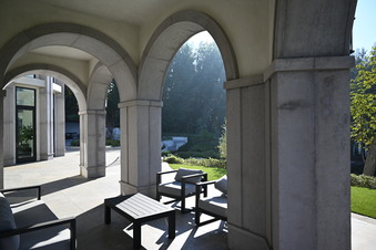Enlarge photo 22