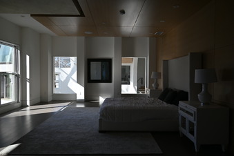 Enlarge photo 65