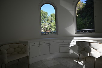 Enlarge photo 73