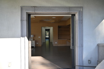 Enlarge photo 79