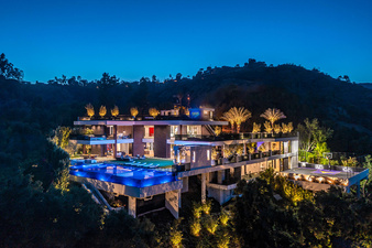 1047 N. Bundy Dr - Brentwood