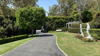 Enlarge photo 25