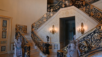 Enlarge photo 11