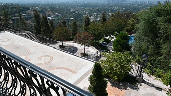 Enlarge photo 49