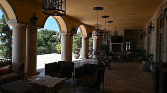 Enlarge photo 61
