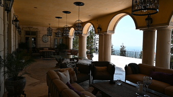 Enlarge photo 62