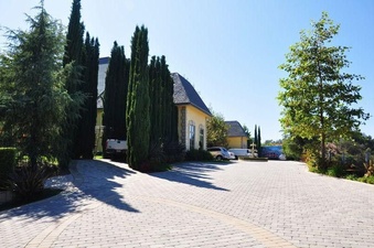 Enlarge photo 84