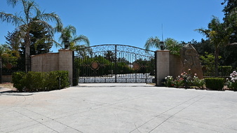 Enlarge photo 2