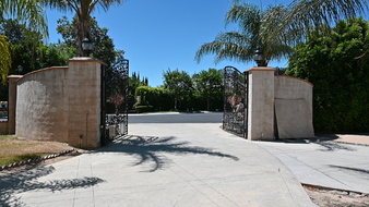 Enlarge photo 6