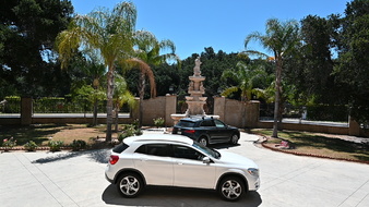 Enlarge photo 10