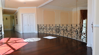Enlarge photo 44