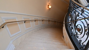 Enlarge photo 48