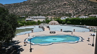 Enlarge photo 74
