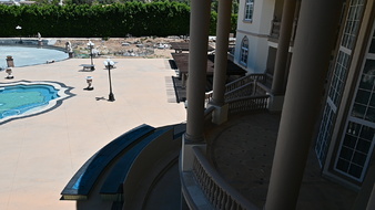 Enlarge photo 75