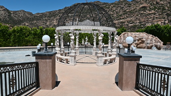 Enlarge photo 82