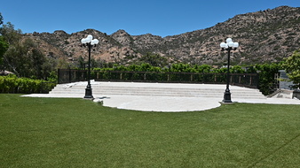 Enlarge photo 89
