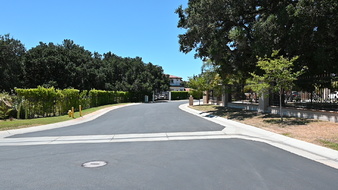 Enlarge photo 17