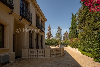 Enlarge photo 2