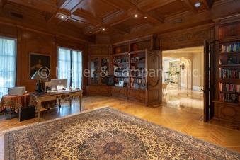 Enlarge photo 25