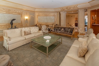 Enlarge photo 32