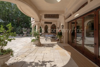 Enlarge photo 50