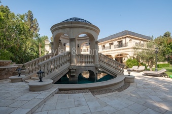 Enlarge photo 66