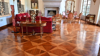 Enlarge photo 11