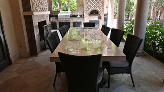 Enlarge photo 12