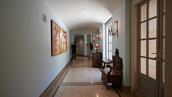 Enlarge photo 29