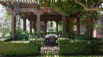 Enlarge photo 33